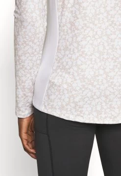 Adidas Golf Womens Ultimate Printed Quarter Zip Golf Mock - Longsleeve - Taupe/White -Charmant Golfen Winkel 2871f3dff277423abb58e2aeb701f42a