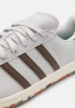 Adidas Golf Superstar Golf - Golfschoenen - Grey One -Charmant Golfen Winkel 6c76022d082744fc958b62198e743bc3