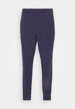 Lacoste Sport Golf Jogger - Broek - Navy Blue 10 Lacoste Sport Golf Jogger - Broek - Navy Blue -Charmant Golfen Winkel 854c9c71c6934c12a24fcbf21347b34d